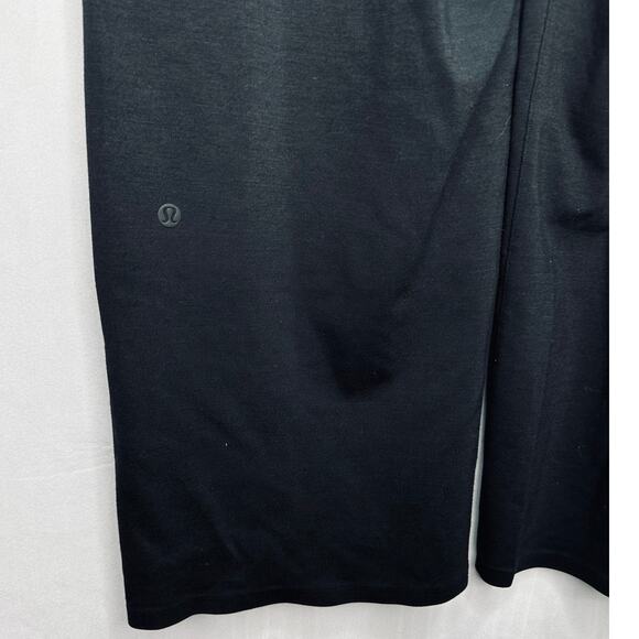 Lululemon Can You Feel The Pleat Wide Leg Crop 21" in Black Size 6 - Picture 8 of 9